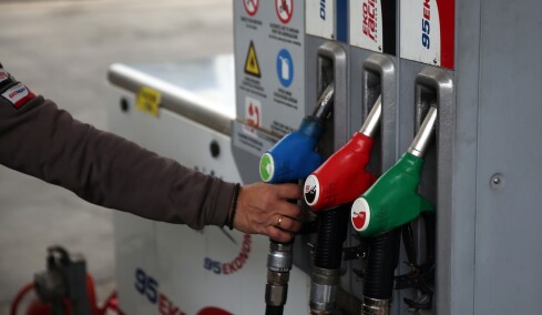 Fuel Pass: Πληρώθηκαν οι πρώτοι, ποιοι είναι οι επόμενοι στην ουρά,  γιατί αρκετοί είδαν το μήνυμα «συμπληρώστε το email σας στο ΕΜΕπ»