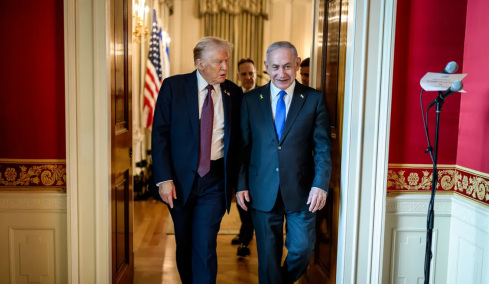 Δεν υπάρχει εκεχειρία στον Λίβανο, λέει ο Νετανιάχου, αν και ανακοίνωσε συνομιλίες με τη Βηρυτό - Την ίδια ώρα, ο Τραμπ δηλώνει ότι το Ισραήλ θα «χαλαρώσει» τις επιθέσεις 