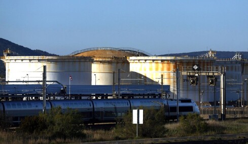  Στα ύψη παραμένουν οι τιμές άμεσης παράδοσης του Brent: Τι δείχνει αυτό για την κατάσταση στην αγορά πετρελαίου