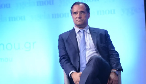 Άδωνις Γεωργιάδης: Επισκέφτηκε τον καλύτερο οικογενειακό γιατρό του κόσμου στο Κέντρο Υγείας Αρεόπολης