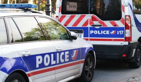 Φρίκη στη Γαλλία: Πατέρας κρατούσε τον 9χρονο γιο του κλειδωμένο σε βαν για πάνω από έναν χρόνο επειδή δεν τον ήθελε η σύντροφός του