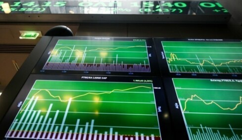 AXIA-Alpha Finance: Γιατί η Ελλάδα παραμένει στο ραντάρ των επενδυτών