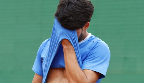 
Αλκαράθ: Αποχώρησε λόγω τραυματισμού από το τουρνουά της Βαρκελώνης


