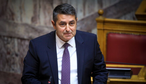 Υπεβλήθη σε εμβολισμό ανευρύσματος ο Γιώργος Μυλωνάκης: Πήγε καλά, σοβαρή αλλά ελεγχόμενη η κατάστασή του