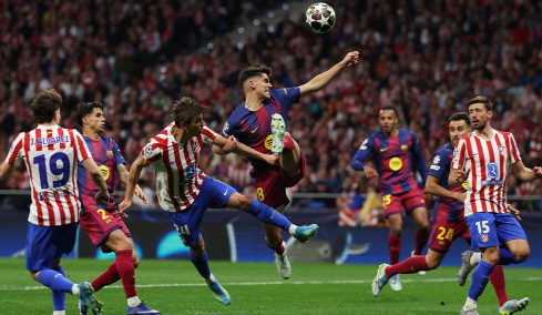 Η Μπαρτσελόνα κέρδισε 2-1 στη Μαδρίτη αλλά η Ατλέτικο προκρίθηκε στους «4» του Champions League - Στην τετράδα και η Παρί, 2-0 τη Λίβερπουλ στο Άνφιλντ, δείτε τα γκολ