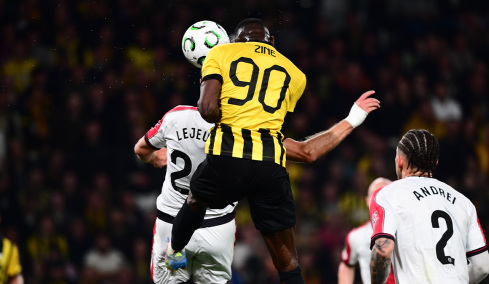 Έπεσε μαχόμενη η ΑΕΚ: Νίκησε 3-1 την Ράγιο, αλλά αποκλείστηκε από τα ημιτελικά του Conference League, δείτε τα γκολ