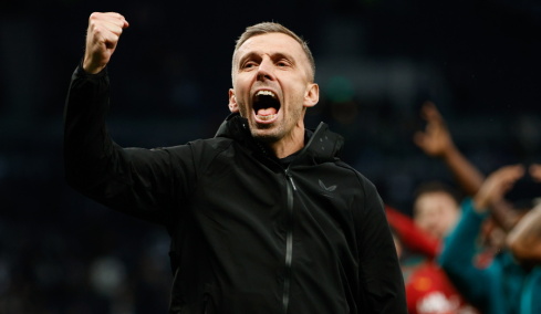 Ο προπονητής του Στρασβούργου πανηγύρισε στα McDonald's την πρόκριση επί της Μάιντς στα ημιτελικά του Conference League

