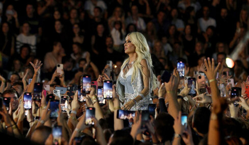 Άννα Βίσση: Το sold out της συναυλίας στο ΟΑΚΑ, πού σκαλώνει η δεύτερη ημερομηνία και ο διακαής πόθος που λέγεται JLo!
