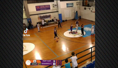 Άγρια επίθεση σε διαιτητή στη Ρόδο: Παίκτης σε ερασιτεχνικό τουρνουά μπάσκετ τον γρονθοκόπησε μετά από τεχνική ποινή, δείτε βίντεο