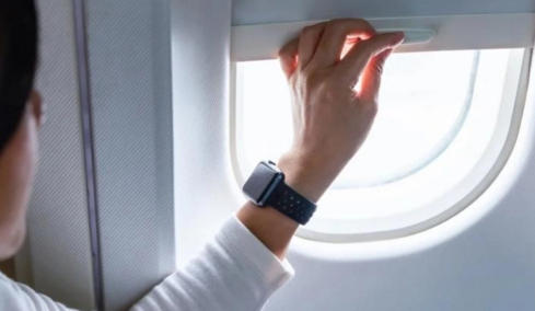 Απογείωση & προσγείωση: Η κρίσιμη οδηγία στο αεροπλάνο που μπορεί να σώσει ζωές