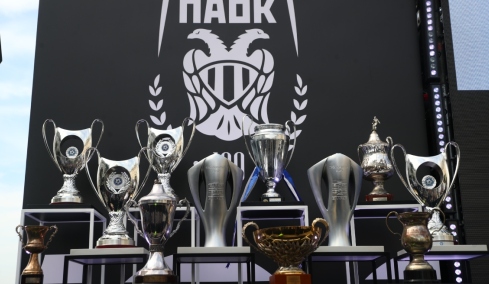 ΠΑΟΚ: Ξεκίνησε η γιορτή για τα 100 χρόνια, στην Αριστοτέλους τα τρόπαια