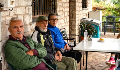 Ζαραβίνα Πωγωνίου: Ζήσαμε από κοντά την καθημερινότητα των κατοίκων της