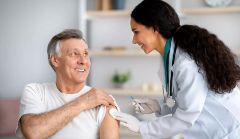 Έρχεται πιο δυνατό αντιγριπικό εμβόλιο – Η επιστήμη που το κάνει πιο ισχυρό
