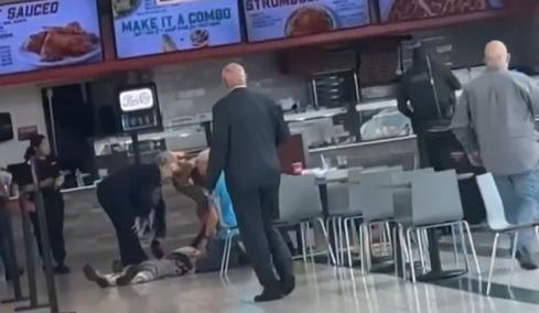 Τουλάχιστον 10 τραυματίες από πυροβολισμούς μέσα σε εμπορικό κέντρο στη Λουιζιάνα, δείτε βίντεο