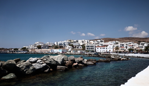 Τραυματισμός βρέφους κατά τον κατάπλου πλοίου στην Τήνο, μεταφέρθηκε στο Κέντρο Υγείας