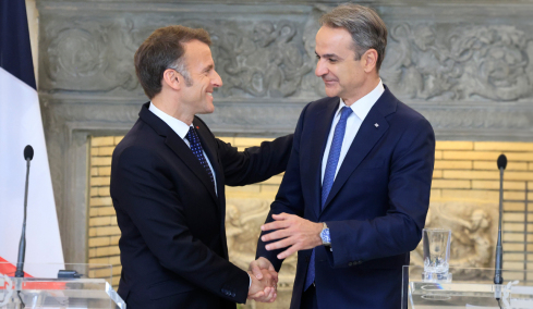  Μακρόν και Μητσοτάκης έστειλαν μηνύματα σε εν δυνάμει αντιπάλους και εχθρούς: Η ρήτρα αμοιβαίας συνδρομής και η στρατηγική συμμαχία