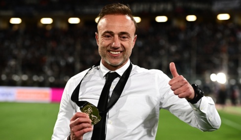 Κόντης: «Δεν μπορώ να συγκριθώ με τον Γκέραρντ - Έπρεπε να δεχτούμε το γκολ για να ξυπνήσουμε, το αξίζαμε το Κύπελλο»