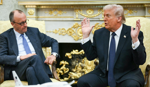 Bloomberg: Ο Μερτς λέει ότι το Ιράν «ξεφτιλίζει» τις ΗΠΑ και αμφισβητεί τη στρατηγική Τραμπ