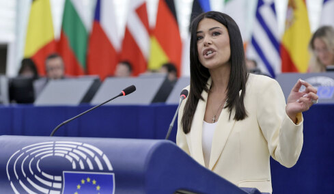 Στο Ευρωκοινοβούλιο η υπόθεση με τις καταγγελίες για πλαστές υπογραφές της Φωνής Λογικής - Η Λατινοπούλου έχει ζητήσει την άρση ασυλίας της