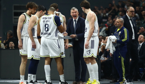 Η Φενέρ 89-78 την Ζάλγκιρις στην Πόλη και πρώτο βήμα για την Αθήνα