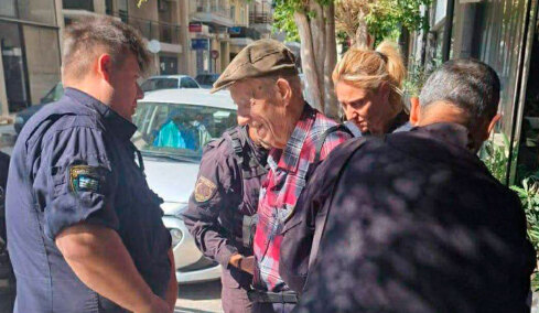 «Θέλω να μείνω υπό κράτηση, θα αποζημιώσω τους τραυματίες» λέει μέσα από τη φυλακή ο 89χρονος που άνοιξε πυρ σε ΕΦΚΑ και Εφετείο 