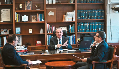 Νίκος Παπαθανάσης: Τέλη Μαΐου ξεκινά το πρόγραμμα «Ανακαίνιση» με κονδύλι €500 εκατ. 