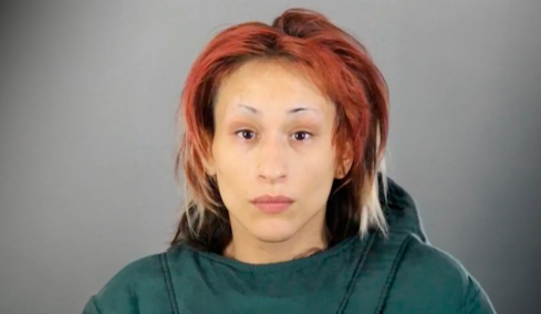 Αδιανόητο έγκλημα στις ΗΠΑ: Μαχαίρωσε τον σύντροφό της επειδή της έφερε φαγητό στο σπίτι ενώ εκείνη ήθελε να βγει έξω