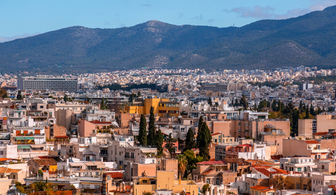 Ξένες επενδύσεις, αστικοποίηση και μονογονεϊκές οικογένειες - Που οφείλεται το στεγαστικό ζήτημα, σύμφωνα με την Τράπεζα της Ελλάδος