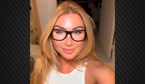 Μοντέλο του OnlyFans θα παντρευτεί τον... εαυτό του: «Αυτό δεν μπορεί να καταλήξει σε διαζύγιο ή απιστία»