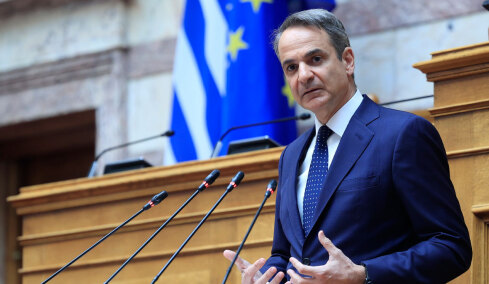 Μητσοτάκης στην ΚΟ ΝΔ: Οι Υπουργοί να αντιμετωπίζουν με σεβασμό τους βουλευτές - «Καρφιά» Άδωνι σε Δένδια: Κάποιοι πάνε εκεί που μας βρίζουν και δεν έρχονται εδώ