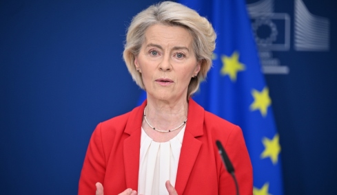 Φον ντερ Λάιεν για ενεργειακό κόστος: Πρέπει να δράσουμε τώρα, «ναι» σε προσαρμοσμένα μέτρα, «όχι» σε οριζόντιες παροχές