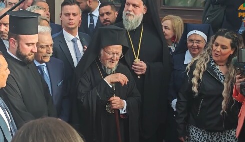 Ο Οικουμενικός Πατριάρχης Βαρθολομαίος στο «Ιωνικό Κέντρο», δείτε βίντεο