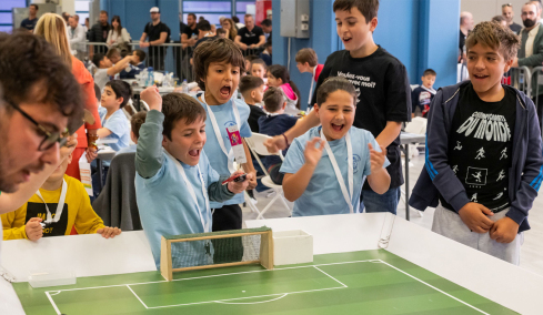 Πανελλήνιος Διαγωνισμός STEM 2026: Εκεί όπου η τεχνητή νοημοσύνη συναντά τη δημιουργικότητα των παιδιών