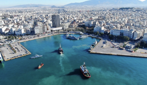 Συνελήφθη 47χρονος με πάνω από 26 κιλά κάνναβης στον Πειραιά
