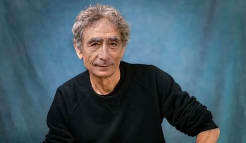 «Μυαλό σε Διάσπαση»: Ο Dr Gabor Maté στην Αθήνα