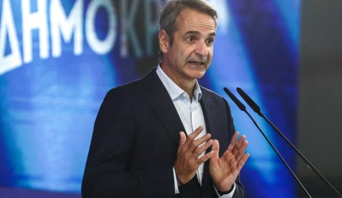 Ο Μητσοτάκης βάζει τη ΝΔ σε εκλογική ετοιμότητα από το βήμα του Συνεδρίου: Τα μηνύματα ενότητας και τα διλήμματα για την Ελλάδα του 2030