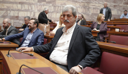 Ανοιξε η πόρτα του... φρενοκομείου στον ΣΥΡΙΖΑ: Κύμα συμπαράστασης υπέρ Πολάκη και πυρά κατά Φάμελλου στη σκιά του κόμματος Τσίπρα
