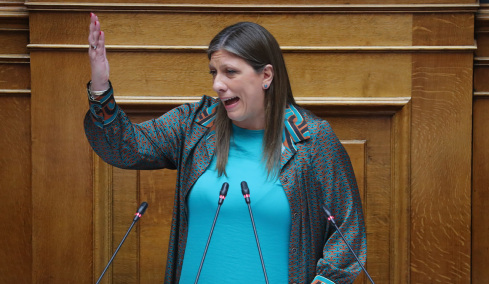Η απάντηση Κωνσταντοπούλου στον Φλωρίδη: Και την Ιωάννα της Λωραίνης την είπαν τρελή, οι τρελές θα σας οδηγήσουν στη δικαιοσύνη