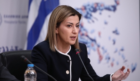 Αγαπηδάκη: Πολλά υποσχόμενη η θεραπεία για τον καρκίνο με την αμιβανταμάμπη, αλλά πρέπει να ολοκληρωθεί η αδειοδότηση