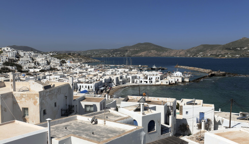 Η «άλλη» Πάρος: Διαδρομές, γεύσεις και αρώματα
