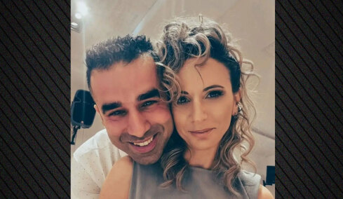 Οι φωνές της 39χρονης πριν ο γυναικοκτόνος της Καλαμάτας τη μαχαιρώσει με μανία, τα παιδιά που κοιμόντουσαν και οι καρτέλες με τα ηρεμιστικά, τι ψάχνουν οι Αρχές