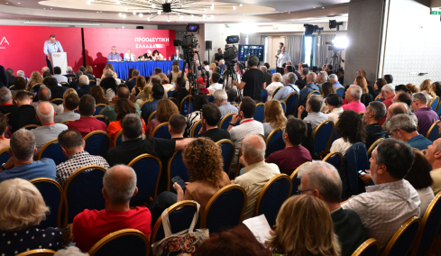 Να είμαστε δίπλα στον Τσίπρα, είπε ο Φάμελλος στην ΚΕ του ΣΥΡΙΖΑ - Υπογραφές μαζεύει ο Πολάκης
