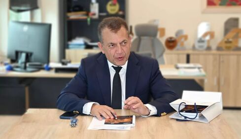 Ο Αναπληρωτής Υπουργός Αθλητισμού Γιάννης Βρούτσης μιλά στο newsauto.gr