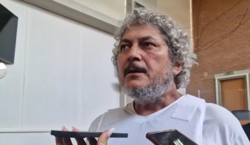 «Έζησα 3 απόπειρες δολοφονίας του Τζέιμς, και μένα ήρθαν να με σκοτώσουν» λέει η μητέρα του Δαλαμάγκα