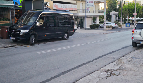 Τροχαίο δυστύχημα στον Άγιο Δημήτριο: Νεκρός αναβάτης μηχανής μετά από σύγκρουση με φορτηγό