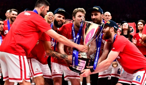 Η παρακάμερα του 5ου τελικού της Basket League: Πάθος, δίψα και αποθέωση για τον Ολυμπιακό στο ΣΕΦ, βίντεο 