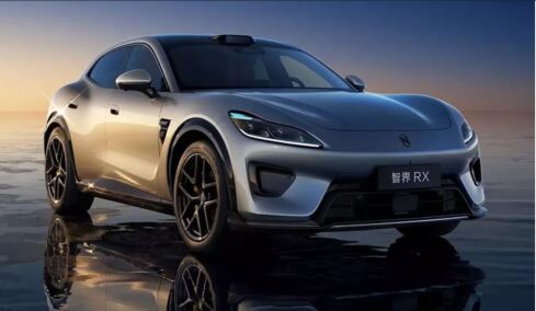 Οι Κινέζοι τα βάζουν και με τη Ferrari - Δείτε τι ετοίμασαν
