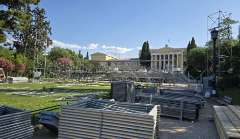 Ξηλώνεται άρον άρον το νέο αμφιθέατρο του Ζαππείου, ακυρώνονται όλες οι εκδηλώσεις