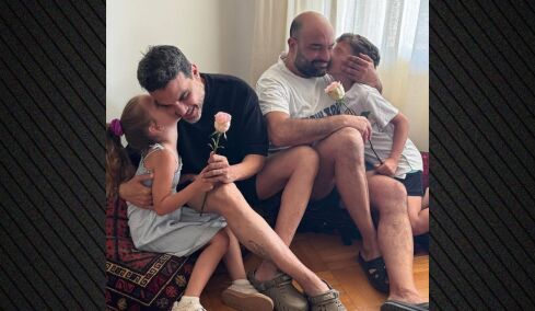 Η τρυφερή ανάρτηση του Παντελή Τουτουντζή με τον σύζυγο και τα παιδιά του για τη Γιορτή του Πατέρα