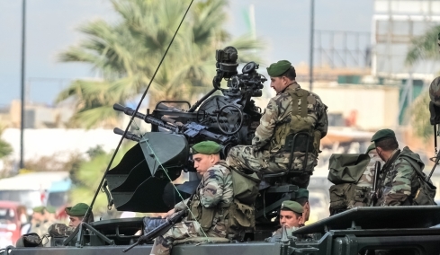Reuters: Η ΕΕ προτείνει τριετή στρατιωτική και πολιτική αποστολή στον Λίβανο για να εκπαιδεύσει τις τοπικές δυνάμεις
